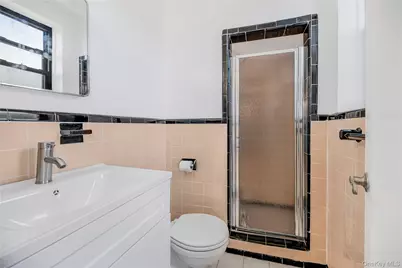 525 W 235th Street #6E, Bronx, NY 10463 - Photo 17