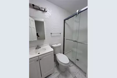 110-20 Union Hall Street, Jamaica, NY 11433 - Photo 13
