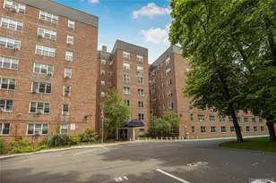 640 W 231st St, Bronx, NY 10463 - Photo 17