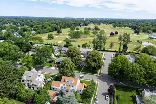 68 Oxford Rd, Rockville Centre, NY 11570 - Photo 37