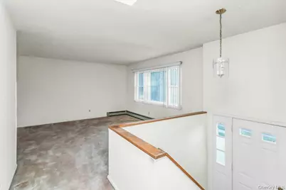 1085 Hempstead Avenue, West Hempstead, NY 11550 - Photo 3