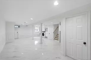 378 Lakeshore Blvd, Massapequa Park, NY 11762 - Photo 17