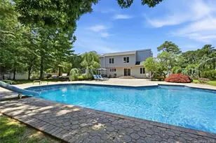 4 Laurelwood Ct, Dix Hills, NY 11746 - Photo 45
