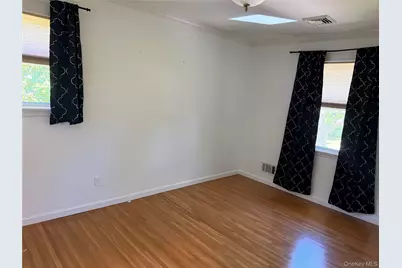 35 Mitchell Avenue, East Northport, NY 11731 - Photo 9
