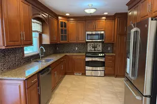 35 Mitchell Ave, East Northport, NY 11731 - Photo 3
