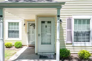 124 Fairview Cir, Middle Island, NY 11953 - Photo 19
