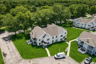124 Fairview Cir, Middle Island, NY 11953 - Photo 15