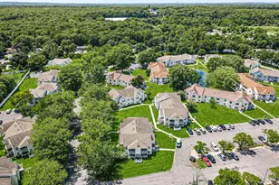 124 Fairview Cir, Middle Island, NY 11953 - Photo 17