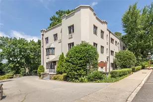17 Beechtree Lane, Bronxville, NY 10708 - Photo 23