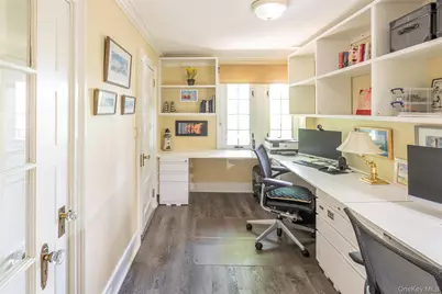 17 Beechtree Lane #2E, Bronxville, NY 10708 - Photo 19