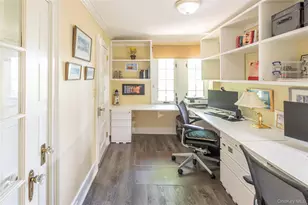 17 Beechtree Lane, Bronxville, NY 10708 - Photo 19