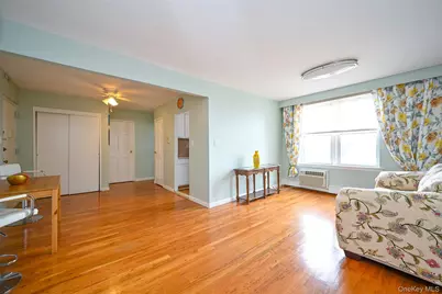 84-70 129th Street #6C, Kew Gardens, NY 11415 - Photo 11