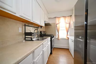 84-70 129th Street #6C, Kew Gardens, NY 11415 - Photo 9