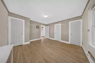 27-30 165th St, Flushing, NY 11358 - Photo 11