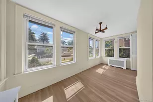 27-30 165th St, Flushing, NY 11358 - Photo 9