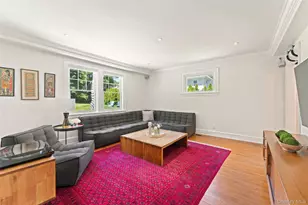 10 Cambridge Ct, Larchmont, NY 10538 - Photo 9