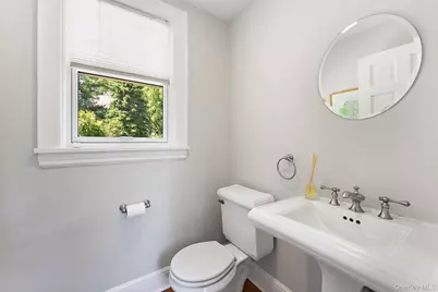 10 Cambridge Court, Larchmont, NY 10538 - Photo 15