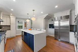 10 Cambridge Ct, Larchmont, NY 10538 - Photo 13