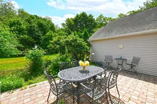 102 Winged Foot Way, Riverhead, NY 11901 - Photo 35
