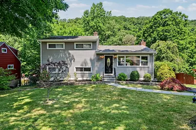 460 Washington Avenue, Pleasantville, NY 10570 - Photo 1