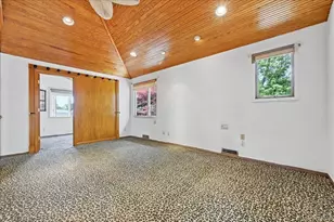 15 Seneca Pl, Jericho, NY 11753 - Photo 15