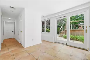 15 Seneca Pl, Jericho, NY 11753 - Photo 19