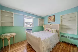 18 E Bay Dr, West Islip, NY 11795 - Photo 13