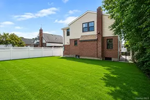 41 Kingston St, Elmont, NY 11003 - Photo 3