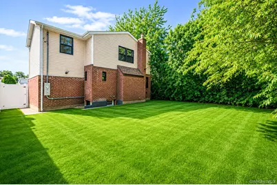 41 Kingston Street, Elmont, NY 11003 - Photo 5