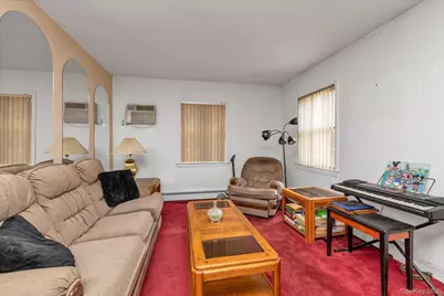 20 Francine Drive N, Massapequa, NY 11758 - Photo 3