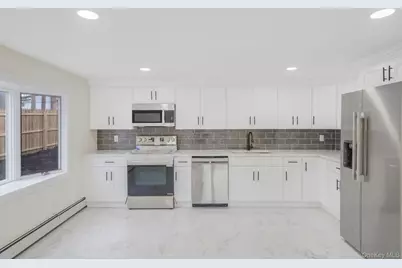 76 Moriches Road, Lake Grove, NY 11755 - Photo 15
