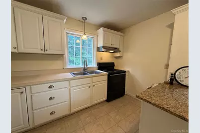 109 Shenandoah Road, Hopewell Junction, NY 12533 - Photo 11