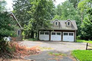 7 Locust Ln, Upper Brookville, NY 11545 - Photo 17