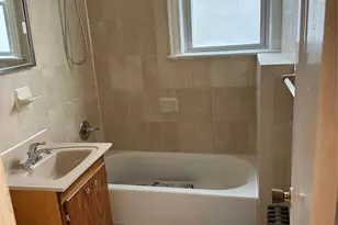 4525 Monticello Ave, Bronx, NY 10466 - Photo 11