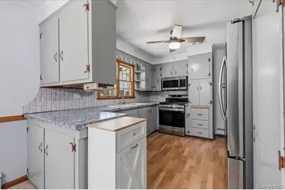 870 Crittens Lane, Southold, NY 11971 - Photo 5