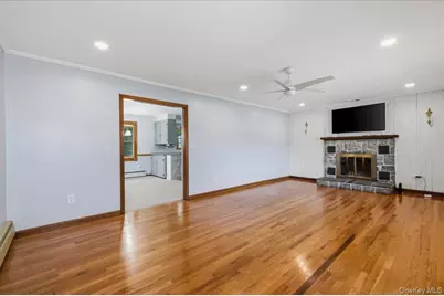 870 Crittens Lane, Southold, NY 11971 - Photo 13