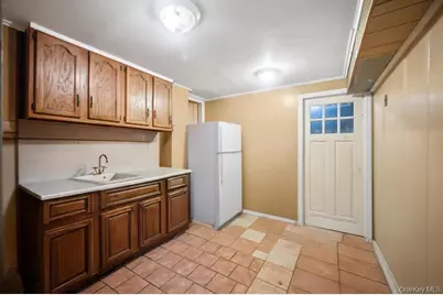11544 225th Street, Cambria Heights, NY 11411 - Photo 17