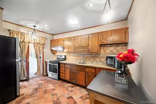 115-44 225th St, Cambria Heights, NY 11411 - Photo 7