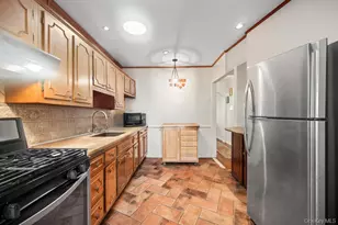 115-44 225th St, Cambria Heights, NY 11411 - Photo 5