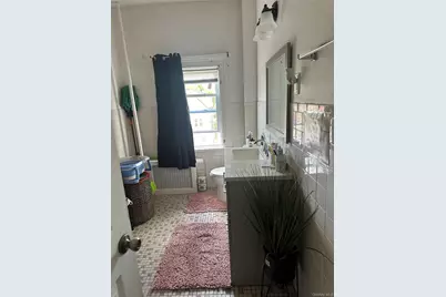 121 N Terrace Avenue, Mount Vernon, NY 10550 - Photo 3
