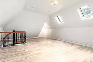 1-52 Whitson St, Forest Hills, NY 11375 - Photo 43