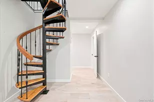 1-52 Whitson St, Forest Hills, NY 11375 - Photo 41