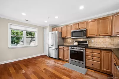 225 Waterside Close, Peekskill, NY 10566 - Photo 17