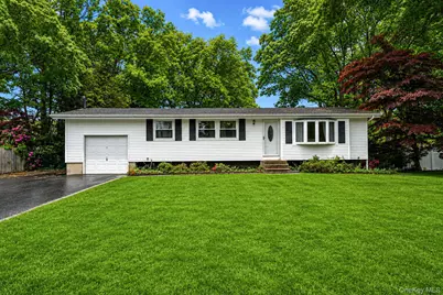 16 Lodge Lane, East Setauket, NY 11733 - Photo 1