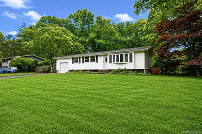 16 Lodge Lane, East Setauket, NY 11733 - Photo 3