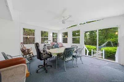 16 Lodge Lane, East Setauket, NY 11733 - Photo 15