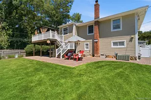 50 Amsterdam Rd, Smithtown, NY 11787 - Photo 33