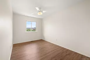 650 Newbridge Rd, East Meadow, NY 11554 - Photo 11