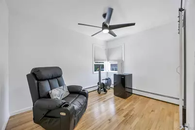 112 Washington Street, Farmingdale, NY 11735 - Photo 21