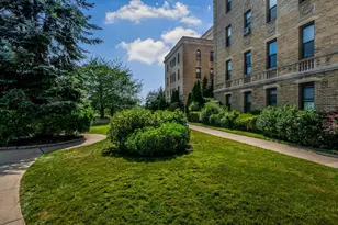 43 Calton Rd, New Rochelle, NY 10804 - Photo 25
